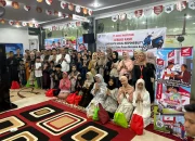 Eratkan Silaturahmi di Bulan Berkah, Dealer Honda HOHO Marpoyan Santuni Anak Yatim & Gandeng Leasing Terpercaya